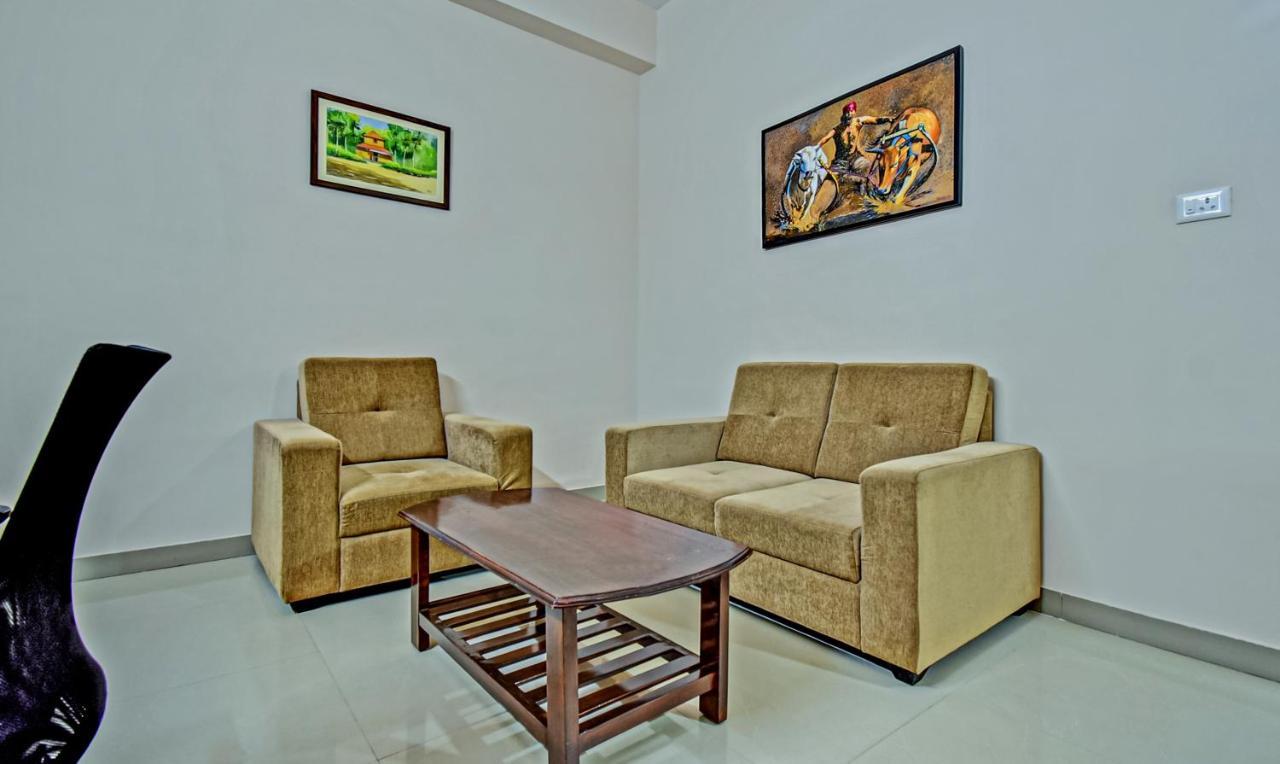 Treebo Trend Apple Tree Apartment & Suites Bangalore Esterno foto